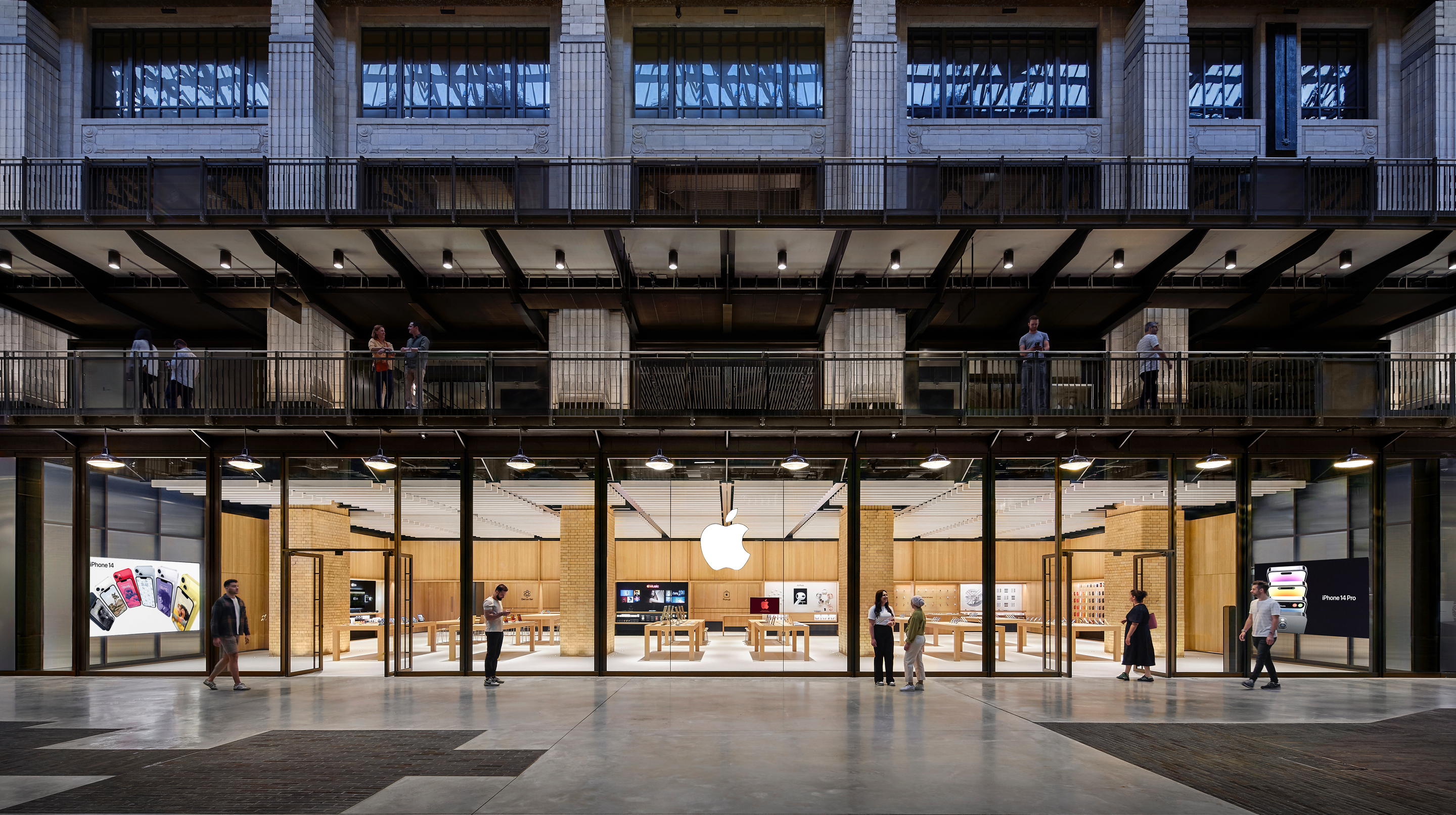 Apple Battersea Store